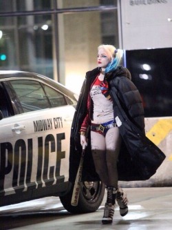 longlivethebat-universe:  Suicide Squad set pictures Harley and our first look at Jared Leto as The Joker