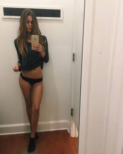 Submit your own changing room pictures now! No pants via /r/ChangingRooms http://ift.tt/1q8311S