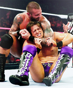 Randy can just being doing a simple headlock and he still looks hot as fuck!