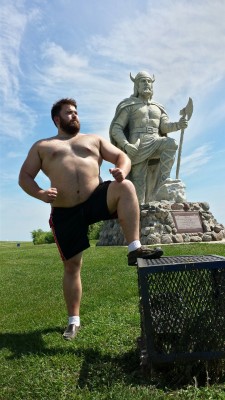 truenorthstrongfree:  Last day in Gimli, home of the largest population of Icelandic people out of Iceland. Here’s my Viking pose.  unf, this guys is really hot.