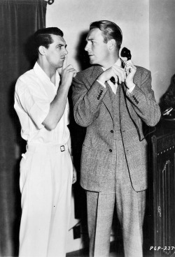 archiesleach:  1935: Cary Grant and Randolph Scott in a Paramount publicity photograph entitled, “How Long Will it Last?” where Cary and Randolph are shown as much sought after Hollywood bachelors.