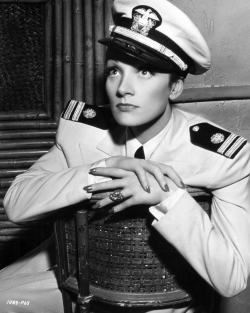 divadietrich:  That Man’s In The Navy: Marlene Dietrich in “Seven Sinners” (1940). 