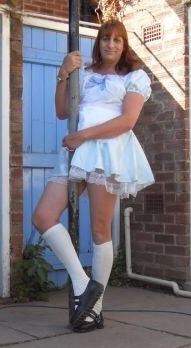 sissykenneth:  Maybe sissy should be sent to pole dancing classes? Just a few pics of the sissy to spread around 