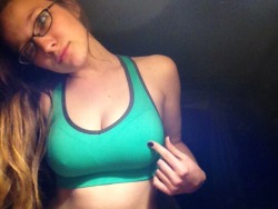 summercunt:  Wow just found out I look great in a sports bra cool 