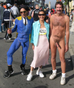 walkingandswinging:  What’s better than one nude erect male in public? Bay to Breakers.TWO, of course! Another great oldie but goodie from 