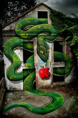 Temptation (street art by Sokra)