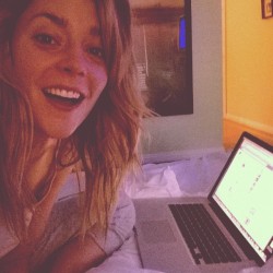 gracehelbig:  2014 first official selfie  honestly, nothing is more beautiful than Grace Helbig.  Did I hear she has a new channel up on youtube?