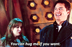 snarksassandalittlecrass:  seulgiwlw: Donna Noble gets what she wants  Donna took that hug for all of us.