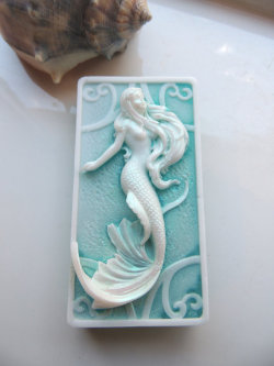 lesstalkmoreillustration:  Handmade Sea Soap by Thecharmingfrog on Etsy   *More Things &amp; Stuff   