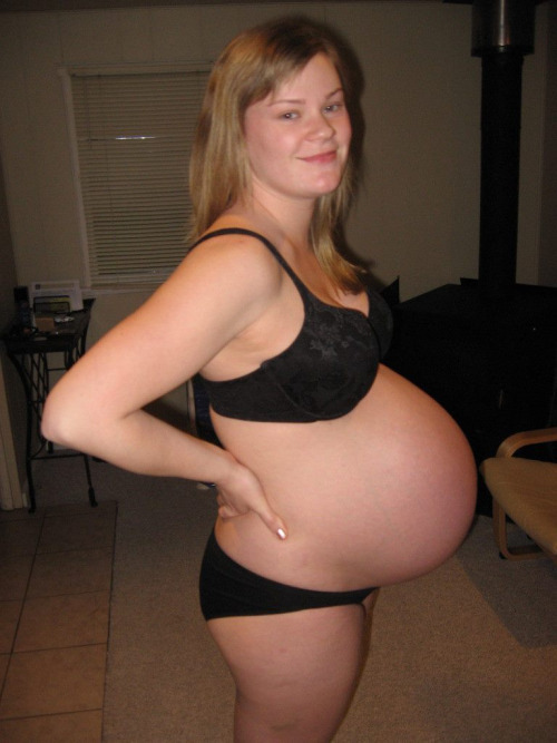 Hot porn pictures Sexy amateur pregnant 3, Free porn pics on carfuck.nakedgirlfuck.com
