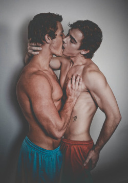 thehotgays:  Follow me for more: Blog 1: http://www.thehottestguysblog.tumblr.com Blog 2: http://www.thehottestguysblog2.tumblr.com Blog 3: http://www.thehotgays.tumblr.com Blog 4: http://www.thehotgays2.tumblr.com