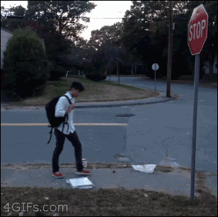 best-of-funny:  4gifs:  Gravity shift! [video]  X