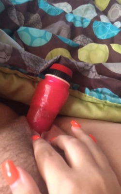 stretchmyteenpussy:  Playing with my toy😏 