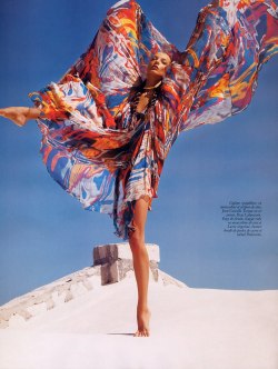 lelaid:  Daria Werbowy in Dans le Vent for Vogue Paris, April 2008Shot by Inez &amp; VinoodhStyled by Emmanuelle Alt