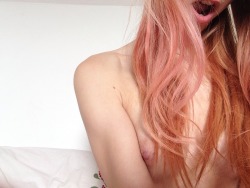nakedcuddles:  nakedcuddles:  Super messy just woke up hair with a hint of pink. X  Guys this was a silly ipad photo I didn’t even bother watermarking because I meant to delete it afterwards. Why so many notes!? Also the pink is gone coz I washed my