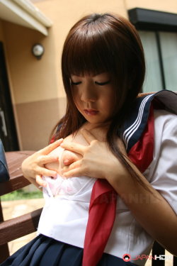 asya:  Kinky Asian schoolgirl Shino Mizusawa gets licked toyed and pisses