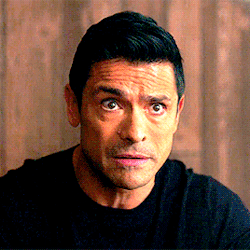 veronicadvalle: Hiram Lodge  | Riverdale Summer Hiatus (62/147)↳ “As a gesture of good will to the Southside community, I’d like to settle any back rent you or any of your neighbors owe the town.” 