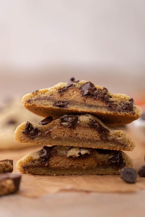 fullcravings:  Reeses Stuffed Chocolate Chip Cookies