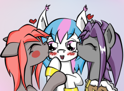 ask-yuta-wuta-ponies:  ask-yuta-wuta-ponies:  Kisses for you Ineeda!I couldn’t finish something on time for your birthday so a week later you get kisses from Chili and Wuta.  yesterday reblog  X3