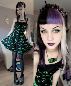 zombiesenn:   psychara:  Today’s outfit. New Hell Bunny dress! :D Had to tighten it tho, even XS is too big for mah tiny boobies ;P   Gorgeous ♥ 