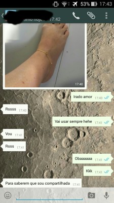 cariocahotwife:  Enquanto ele viaja, ela compra uma tornozeleira para e manda a foto de surpresa no whatsapp…  #hotwife #casadaesafada #hornywife #cuckold 