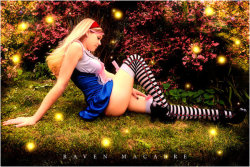 Hayley as Alice by Raven Macabre