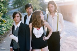 thisaintnopicnic:  Rilo Kiley - Let Me Back In Rilo Kiley have released the first song off their rarities album, RKives, and you can listen to it on the SPIN website. They’re also asking fans to submit footage, animation, whatever to them for a future