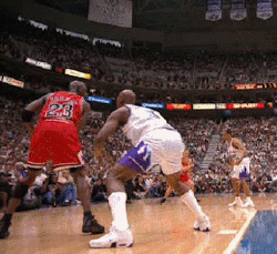 real-hiphophead:  Michael Jordan with the incredible no-look pass Game 1 of the 1998 NBA FInals 