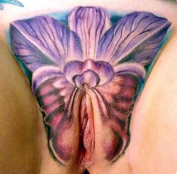 mikalopsia:  largelabiaproject:  Email Submission: Hi, I found your blog and I think it is amazing. I had my whole vulva and pubic mound tattooed about two years ago and had it turned into the beautiful flower it is.  WOAH WOAH WOAH THAT’S AMAZING 