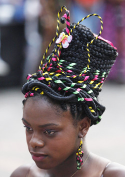 summeroftheblackgirl:  Afro Columbian hairstyles from various iterations of the Afro Columbian Hairstyle Competition.  Here is an article telling us more about the styles and their history. Afro-Colombian women braid messages of freedom in hairstyles