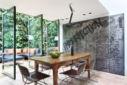 myidealhome:  yes or no: grunge wall? (via desire to inspire - Alexander James)   