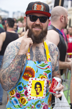 diablodivine:  #TonyDanza #FolsomStreetFair2014  #Folsom #SanFrancisco #fetish #kink #tattoo #apron #beard