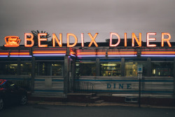 dinerporn:  dinerporn:  Bendix Diner in Hasbrouck Heights, NJ The Bendix Diner has a lot to brag about considering it’s wedged in the middle of a highway.  Built between Route 17 North and South, the building is a perfect representation of the Art