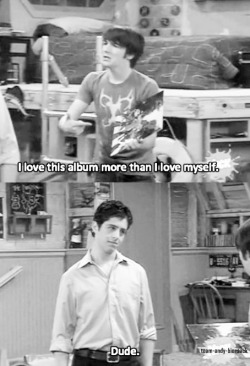 luna-ess:  fredvicious67:  holy-time-lord-of-gallifrey:  Drake and Josh shaped our generation like I’m 99.99% sure that this show is the reason I’m so sarcastic.  Josh is a cutie patootie!  Lmfaooooooo 