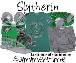 fashion-of-fandoms:  Slytherin &lt;- buy it there!