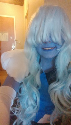mintly:  I’m at MTAC this weekend as Sapphire!! Come say hi if you see me c: !!! I’m very poofy today.