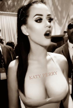 ropeandlatex:  Katy Perry 