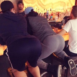 asstabulous:  When bottoms advertise at the bar. 