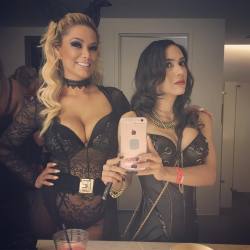 Tia Cyrus takes a leather &amp; lace styled selfie with Shyla Stylez