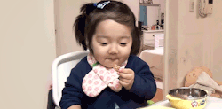 This doesn&rsquo;t taste good&hellip; :-( See more cuteness:  http://bonafidepanda.com/cute-asian-baby-overload/