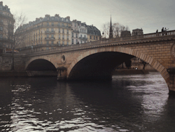 cinemagraphs:Paris mornings