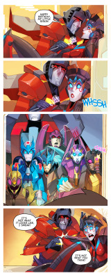 jl1970:  Starscream and Windblade. A never ending story. I love this pairing in every way, in every version. No matter if in humorous, dramatic, erotical, weird etc. etc. stories and images.  So, everyone thinks Starscream and Windblade dislike each