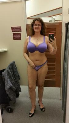 km1969:  a quick dressing room selfie session..   she does love spending Steve’s money and taking her clothes off.. 