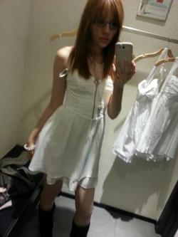 naomisupernova:  new summer dress :)