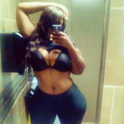gurillaboythamane:  shortyrite:  @Anisa_So_Thick:  “@Anisa_So_Thick: Infamous #restroom pic lol had a #ratchet moment &amp; just had to !!!! pic.twitter.com/kQHjZoawMf”» I love this pic  Post from @Anisa_So_Thick on Twitter (via Scope)   SEXY BAD