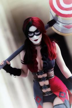 cosplay-ladies:  Anissa Cosplay as Injustice Harley Quinn http://tiny.cc/nuqtiy