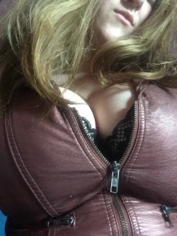 I found one of my old jackets from when I was 14, I managed to squeeze it on just for fun and I think it did wonders for my boobs. What do you guys think?   