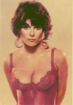 An impressive two-fer of Adrienne Barbeau for this Throwback Thursday of the Big70s. 