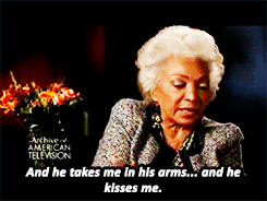 bahorrell:  cavehags: nichelle nichols on filming the first interracial kiss on television [x]  #everyone commends will shat for what he did in this scene#and like yeah buddy a+ for you#but like he had the ability to do what he did#because he was already