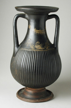 antiquitystuff:  A pelike is a Greek pottery type that is similar to an amphora. This particular example is from the late 4th century BC from Southern Italy and is decorated with a swan and lines.   Image from LACMA via their online collection:   50.8.13